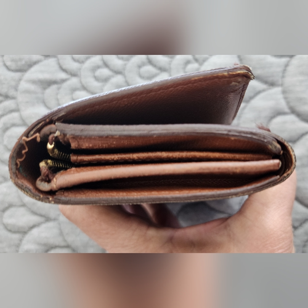 LV Monogram wallet - Picture 6 of 10